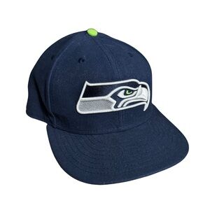 Seattle Seahawks Nee Era 59FIFTY Navy Blue Cap with Embroidered Logo 7.5
